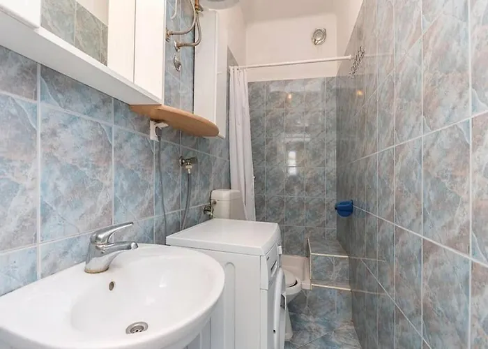 דירה Marjan - One Bedroom With Shared Terrace