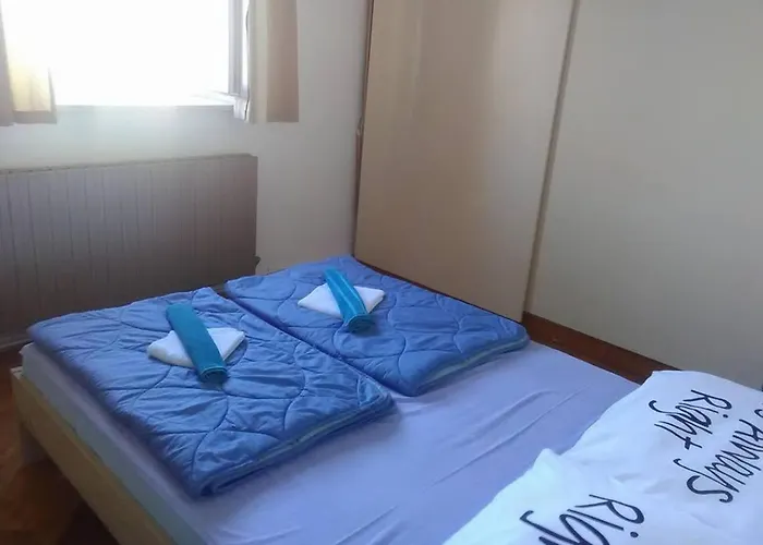 Marjan - One Bedroom With Shared Terrace Posedarje